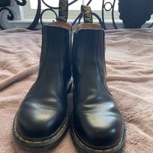 Size 8 leather doc martens